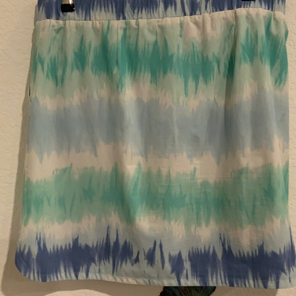 Chico's Zenergy Active Tie Dye Skort - Picture 5 of 8